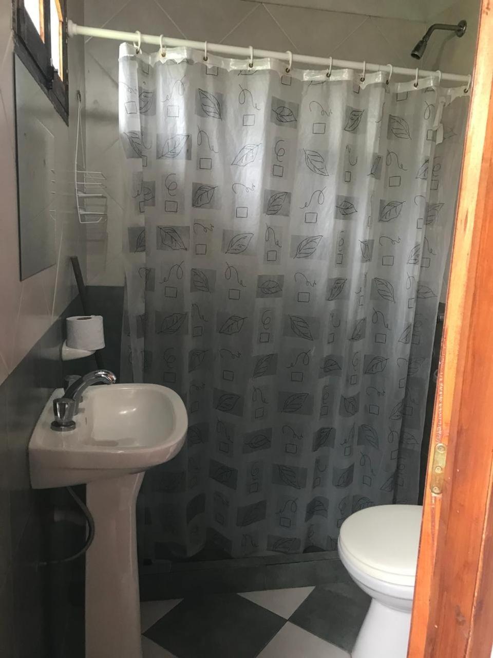 Hostel El Galeon Villa Gesell Zewnętrze zdjęcie